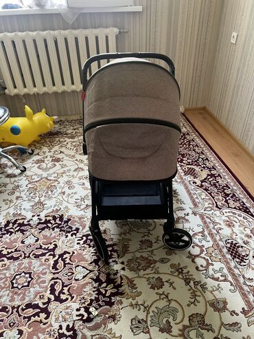 коляска детский ош: Балдар арабасы, түсү - Күрөң, Колдонулган