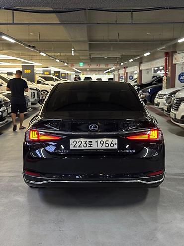 Lexus: Lexus ES: 2020 г., 2.5 л, Гибрид, Седан — 3