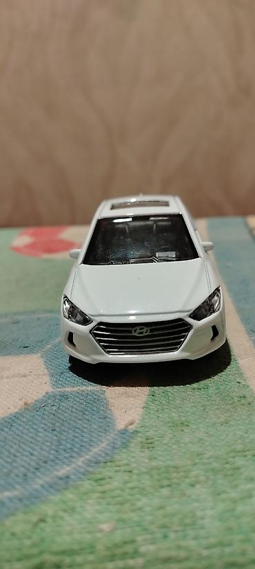 Digər: Wekilde Gorduyunuz Ağ Elantra 2016-dan 2018 kimi Olan Modelidi Satiram — 3