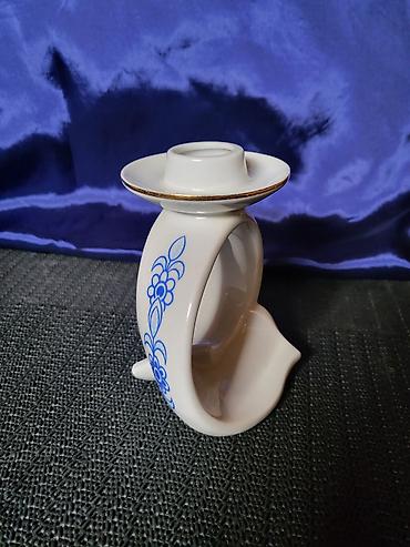 Stare vaze i dekor: Svecnjak nov iz 1951 do 1974g. Lippelsdorf porcelan Nemacka. Nov — 1