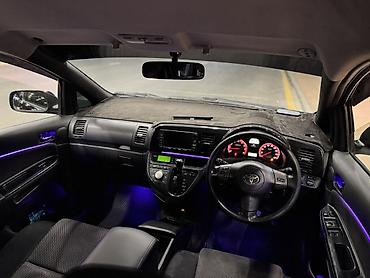 mcv 21: Toyota WISH: 2003 г., 1.8 л, Автомат, Бензин, Минивэн — 10