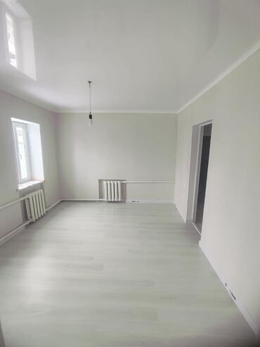 дом хай тек в реальной жизни: Дом, 70 м², 4 комнаты, Риэлтор