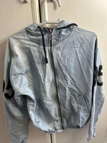 Dəstlər, kostyumlar: Qadın geyim dəsti -geyimlerin her biri 5 manatdl cox yaxsl — 68