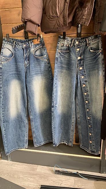 шортики джинсы: Женские джинсы свободного кроя (wide/loose fit), средне‑синий деним с — 1