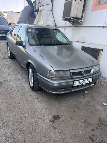 Opel: Opel Vectra: 2 l | 1993 il 297000 km Sedan