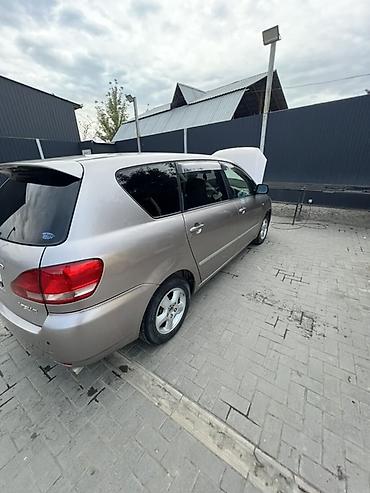 rota grid: Toyota Ipsum: 2003 г., 2.4 л, Автомат, Газ, Минивэн — 2