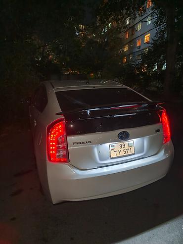 prius qiymət: Toyota Prius: 1.8 l | 2012 il Universal — 4