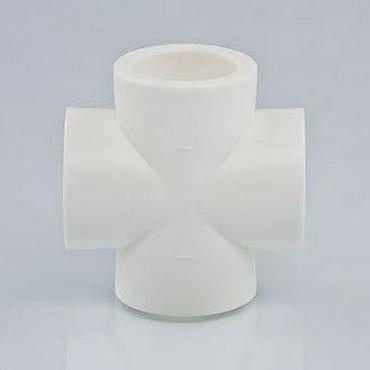 Трубы для водопровода: Труба для водопровода Локальная, Материал: Пластик, Диаметр: 15 мм, Толщина стенки: 20 мм — 28