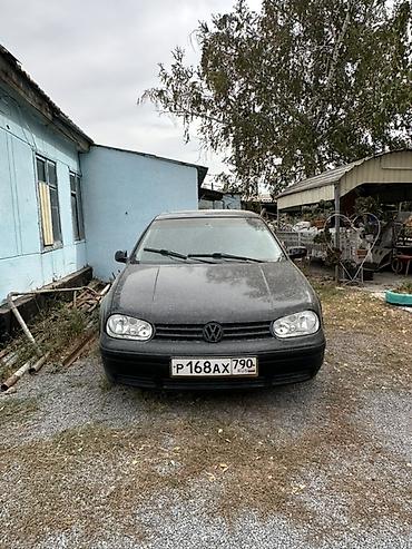 Volkswagen Golf: 1999 г., 1.6 л, Механика, Бензин, Хэтчбэк