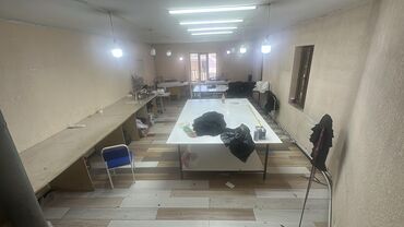 закройный найман: Продается швейное 🧵 Оборудование: 	•	16 прямострочных машин Jack
