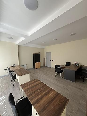 masaüstü ofis seti: Ofis 125 kv daxilində 4 otaq 1 mətbəx 1 tualetden ibarətdir — 3