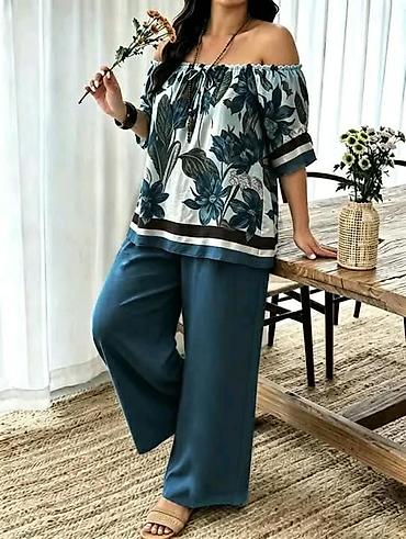 heets davidoff: Komplet za punije
Prelepe boje
2XL 3XL 4XL
Cena : 3000 dinara — 9