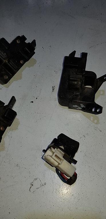 PREKIDACI PODIZACA PROZORA ZA TOYOTA CELICA OD 1989. DO 1993. GOD. |