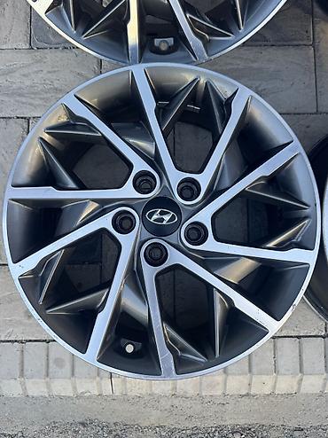 53: Литые Диски R 17 Hyundai, Комплект, отверстий - 5, Б/у — 6