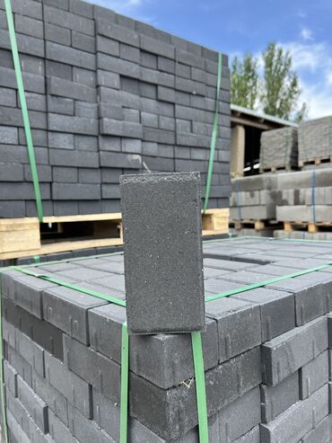 Брусчатка кирпич: Брусчатка кирпич, Другое применение, Бетонная, Прессованная, Новый, Бесплатная доставка, Бесплатный выезд, Гарантия at lalafo.kg — 15 Брусчатка кирпич: Брусчатка кирпич, Другое применение, Бетонная, Прессованная, Новый, Бесплатная доставка, Бесплатный выезд, Гарантия — 15