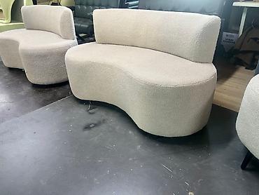 Ремонт, реставрация мебели: Перетяжка мягкой мебели Профессиональная перетяжка и обновление: - — 18