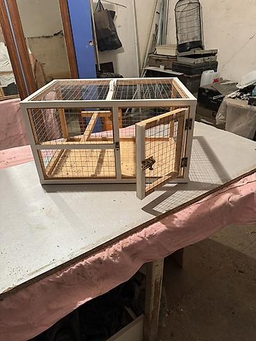qus qefesi satilir: Quş qəfəsi – taxta və metal tor kombinasiyası - Material: Möhkəm — 2