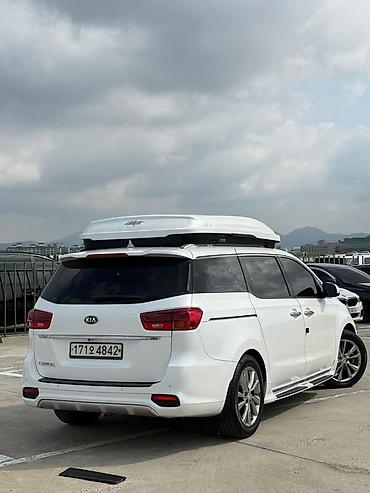 Kia Carnival: 2020 г., 2.2 л, Автомат, Дизель, Минивэн at lalafo.kg — 5 Kia Carnival: 2020 г., 2.2 л, Автомат, Дизель, Минивэн — 5