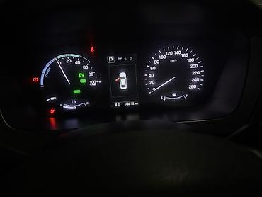 Hyundai: Hyundai Sonata: 2018 г., 2 л, Автомат, Гибрид, Седан — 11