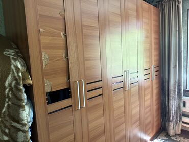 Двуспальные кровати: Двуспальная кровать, Б/у, С матрасом, длина - 232 см — 6