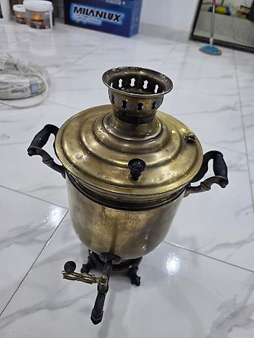 soba borusu: Misin samovar – pirinç gövdəli, klassik kömür/od üçün nəzərdə tutulmuş — 1
