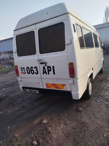 Mercedes-Benz: Mercedes-Benz : 1987 г., 2.9 л, Механика, Дизель, Бус — 4