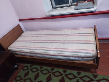 бу кровать купить: Продаю 2 кровати с матрасами! Качественные, не сломанные, матрасы
