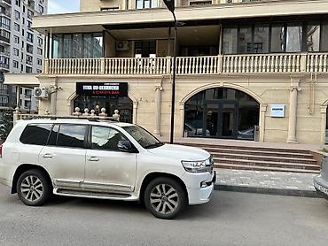 Аренда помещений свободного назначения: Сдается в долгосрочную аренду коммерческое помещение в ЖК — 3