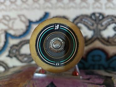 skate satışı: Skate 4realdan yığılıb hecbir problemi nasazlığı yoxdur — 4