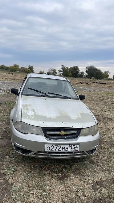 toyota laurel: Chevrolet Lacetti/Daewoo Nexia седан, серебристый, на российских — 1