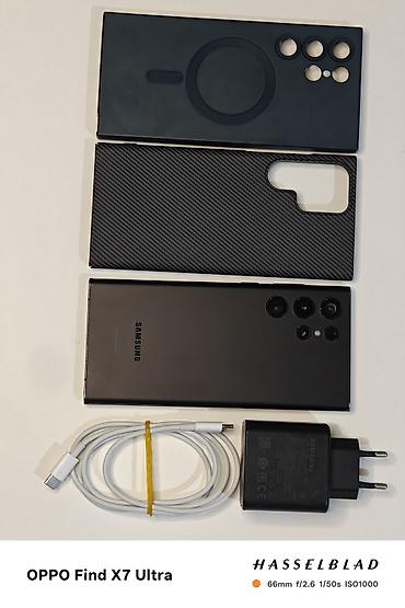 a 32: Samsung Galaxy S22 Ultra, Б/у, 256 ГБ, цвет - Черный, 1 SIM, eSIM — 1