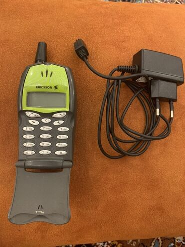 Mətbəx texnikası: Ericsson T20s mobil telefon + orijinal şarj cihazı Xüsusiyyətlər: -