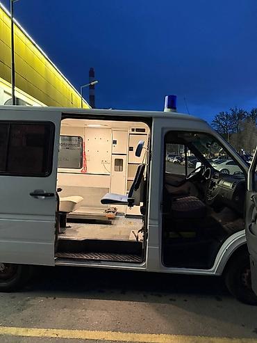 Аренда фургона: Продаётся реанимобиль на базе Mercedes‑Benz Sprinter 213 CDI 💰 Цена — 9