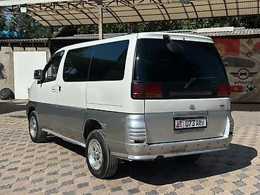 elgrand: Nissan Elgrand: 2000 г., 3 л, Автомат, Дизель, Минивэн — 2