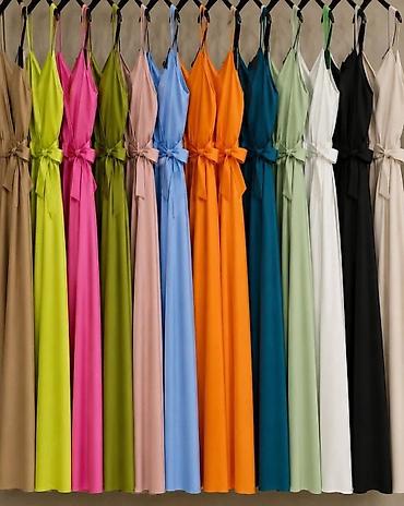 Haljine: Haljina saten: 2.900 dinara
S M L XL XXL — 11