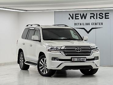 Toyota: Toyota Land Cruiser: 2017 г., 4.6 л, Автомат, Бензин, Внедорожник — 1
