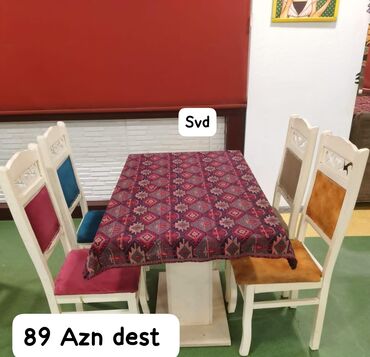 Masa ve 4 stul satilir 30 dest var bundan Yaxsi veziyyetde Masa