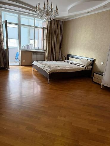 230: Продаётся просторная 3-комнатная квартира в самом центре города! 📍 — 6