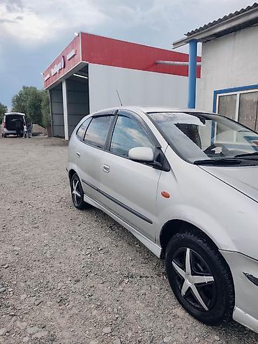 2 4 д: Nissan Almera Tino: 2000 г., Механика, Минивэн — 5