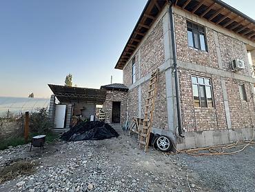 этажные дома: 4 комнаты, 130 м², 410 соток, Сокулук, Собственник — 4
