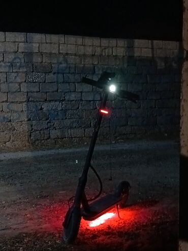 Giroskuterlər: İşlənmiş Elektrik samokat 8", 351 - 500 Vt, 36 - 45 km/s, Ödənişli çatdırılma