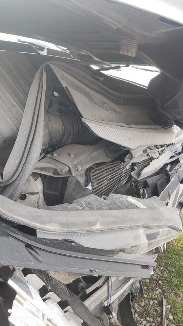 Другие детали кузова: СРОЧНО ДЁШЕВО !!! продаю авто на запчасти семиместный минивэн — 5