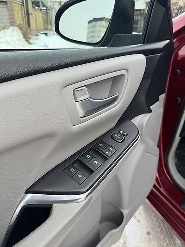 Toyota: Toyota Camry: 2016 г., 2.5 л, Вариатор, Гибрид, Седан — 11