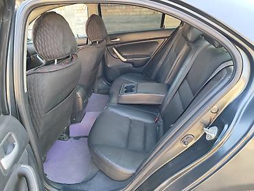 Honda Accord: 2003 г., 2 л, Механика, Бензин, Седан — 2