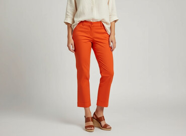 Trousers: Ann Taylor, 3/4 Trousers for women, size M