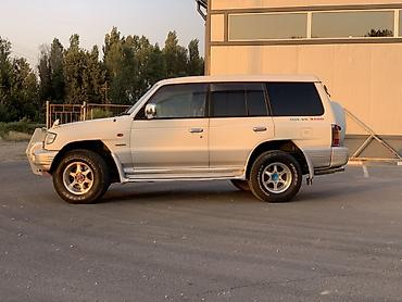 защитник: Mitsubishi Pajero: 1997 г., 3.5 л, Автомат, Бензин, Внедорожник — 2