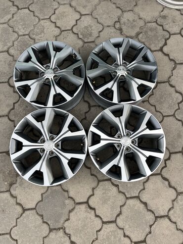 Диски: Литые Диски R 20 Hyundai, Комплект, отверстий - 5, Б/у — 2