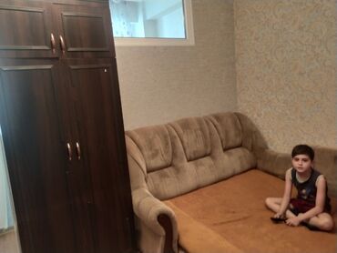 Uzunmüddətli kirayə mənzillər: Kiraye verilir seliqeli aileye.kamunal və digər xərclər qalan şəxs — 6