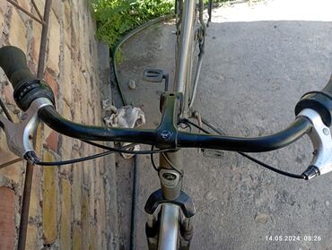 Велосипеды: Германский велосипед,дискасы 28,тормоз роллерный Шимано японский