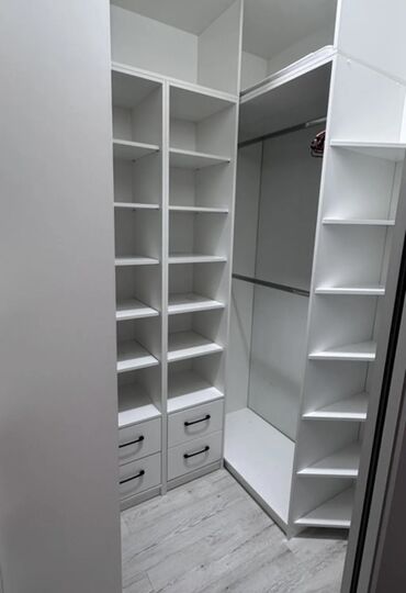 Долгосрочная аренда квартир: 3 комнаты, Агентство недвижимости, Без подселения, С мебелью полностью — 8